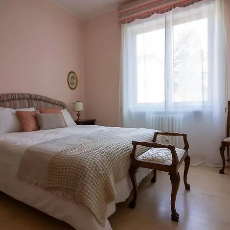 Apartment Fee4me Cozy House On The *